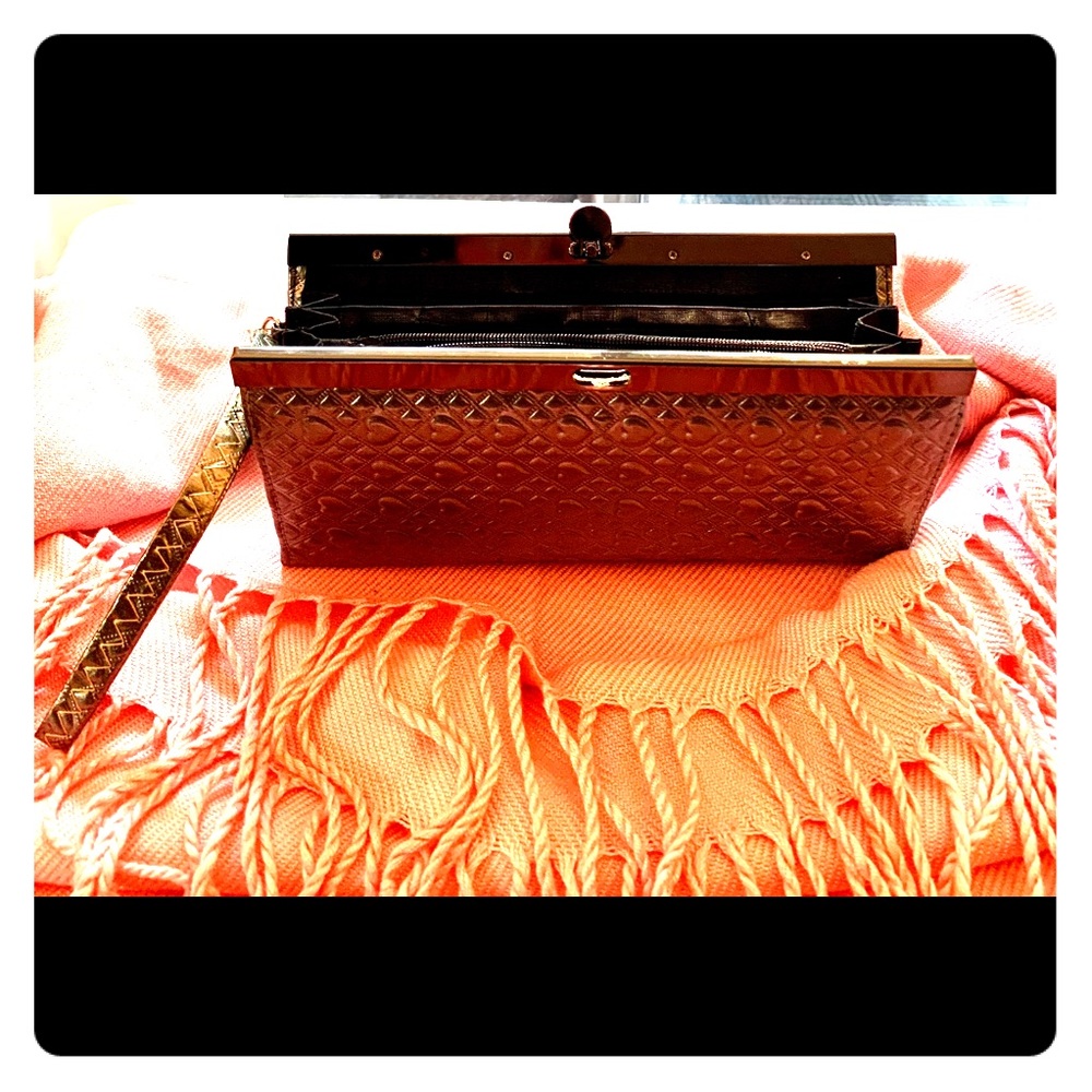 **New**  Cute Gray Wristlet Wallet